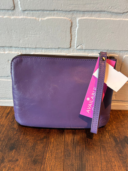 Wristlet Patricia Nash. Size Large