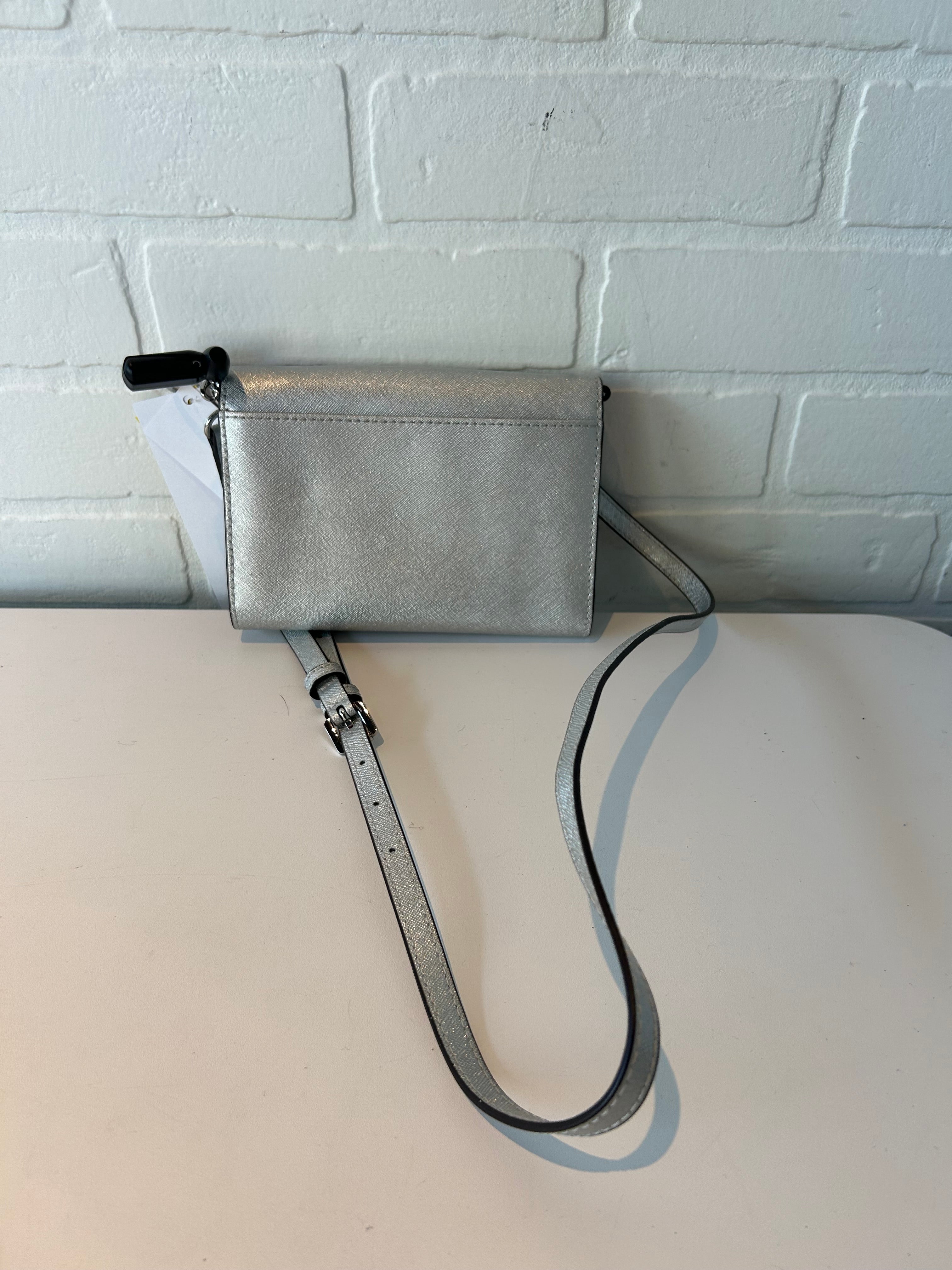 Crossbody Designer By Michael Kors. Size: Medium