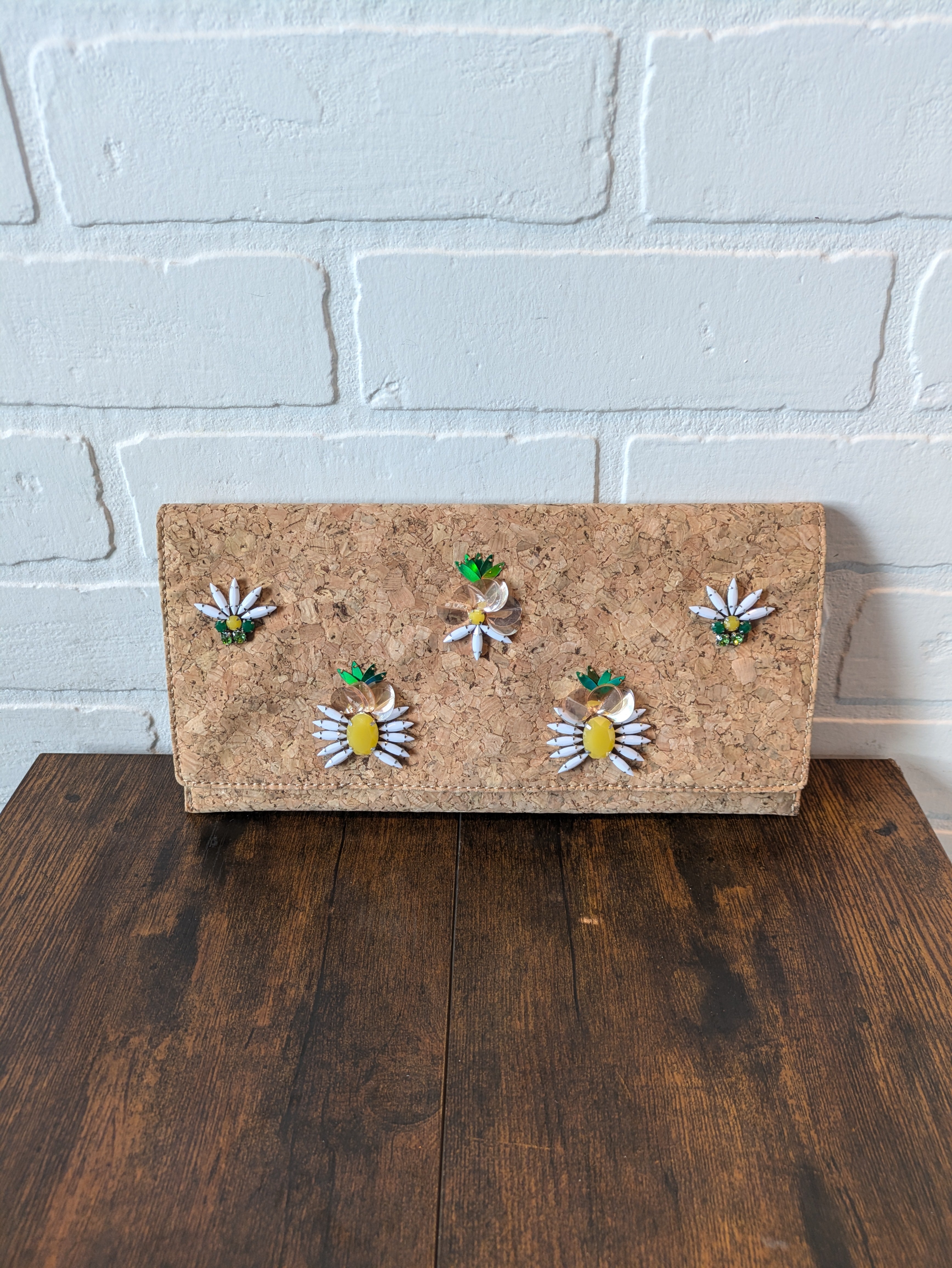 Clutch Banana Republic. Size Large