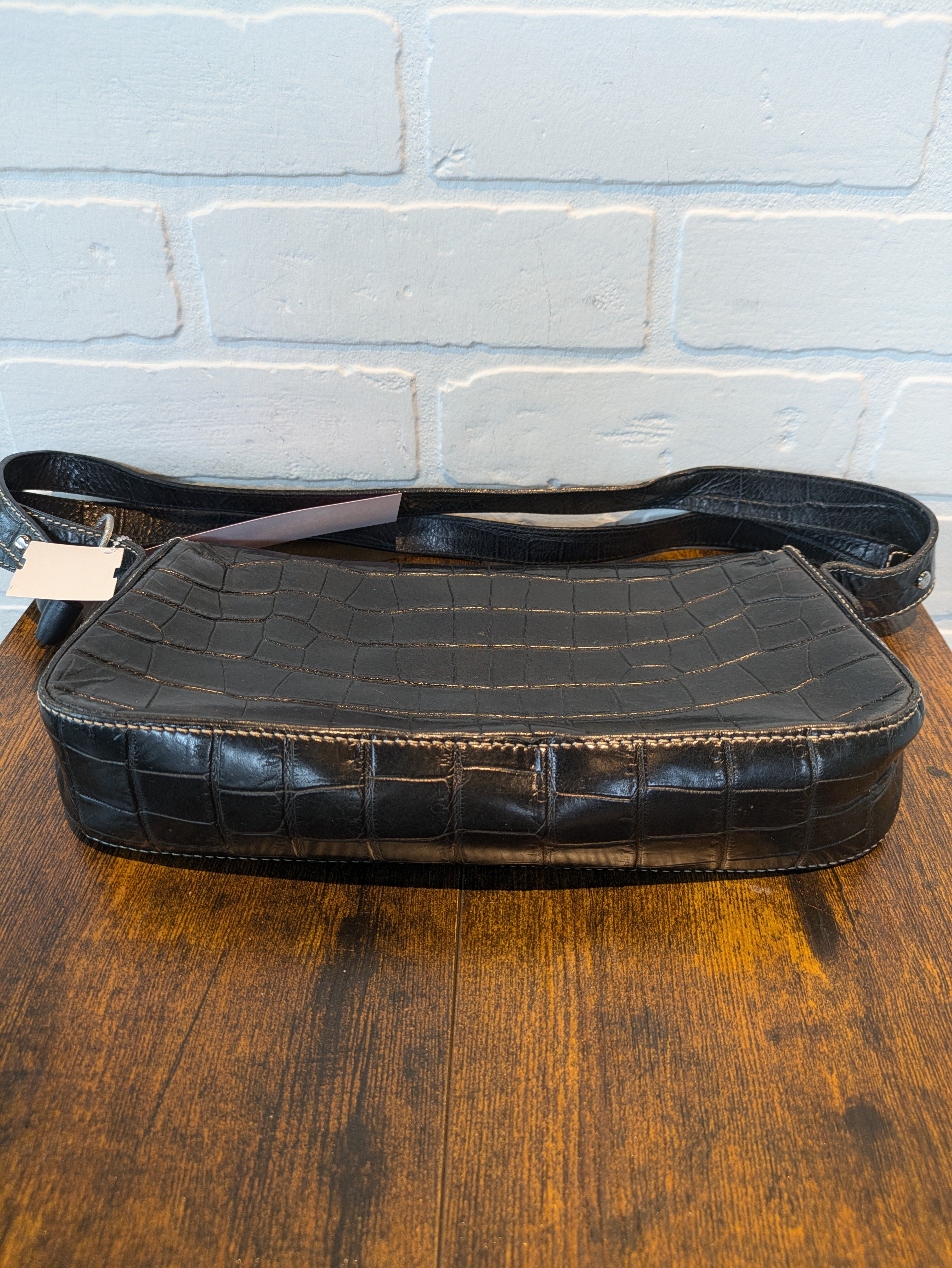Handbag Designer By Dooney And Bourke. Size: Medium