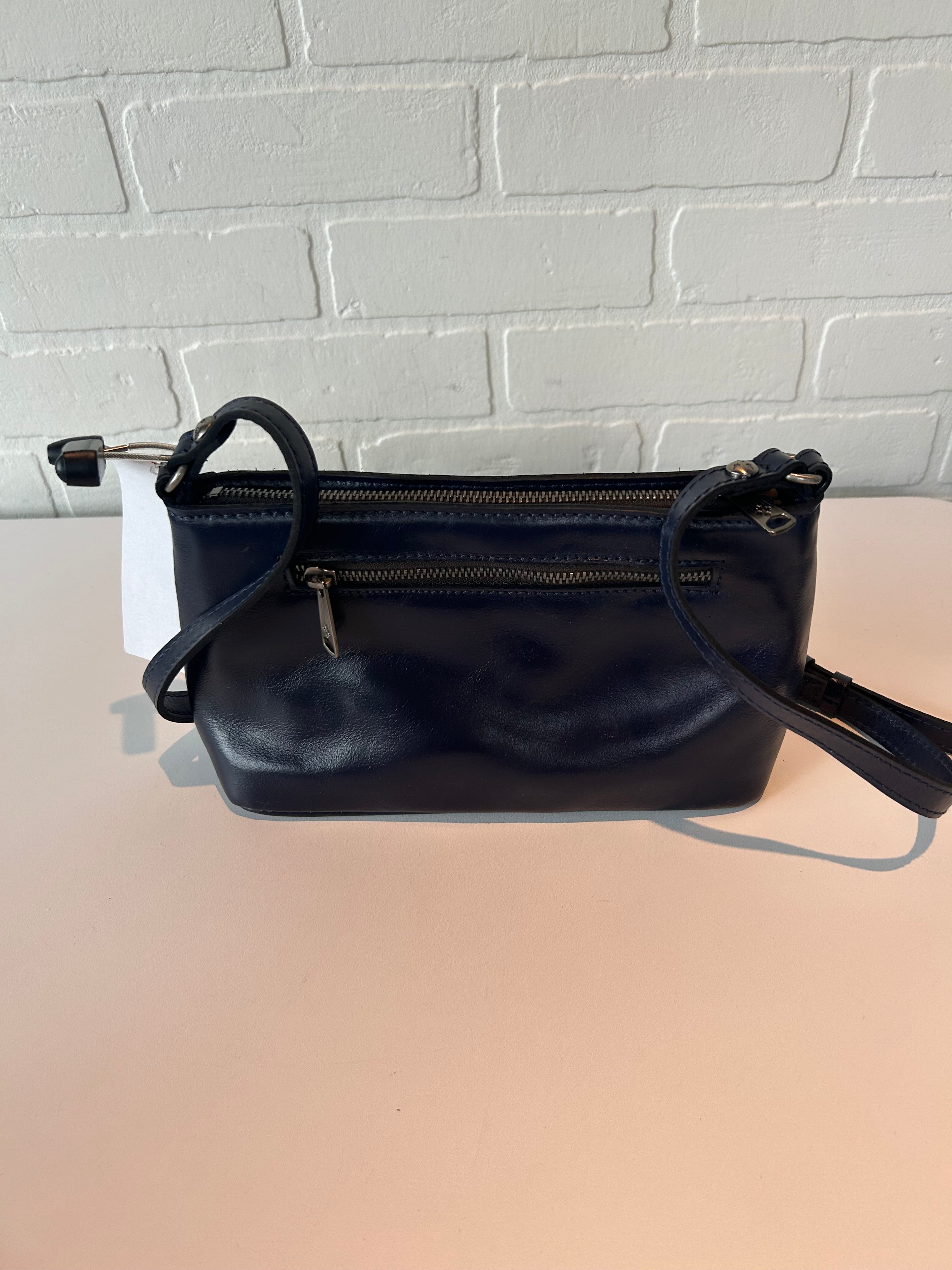 Crossbody Designer By Patricia Nash. Size: Medium