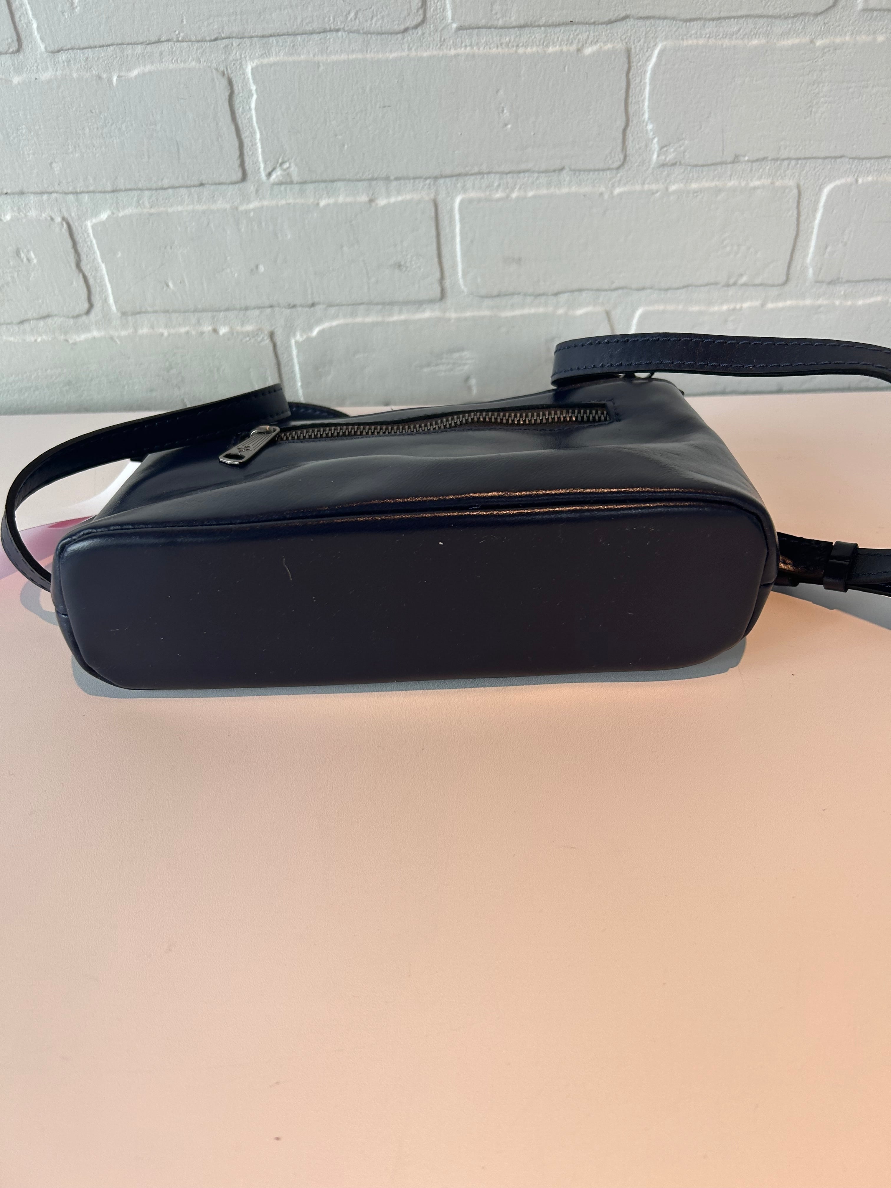 Crossbody Designer By Patricia Nash. Size: Medium