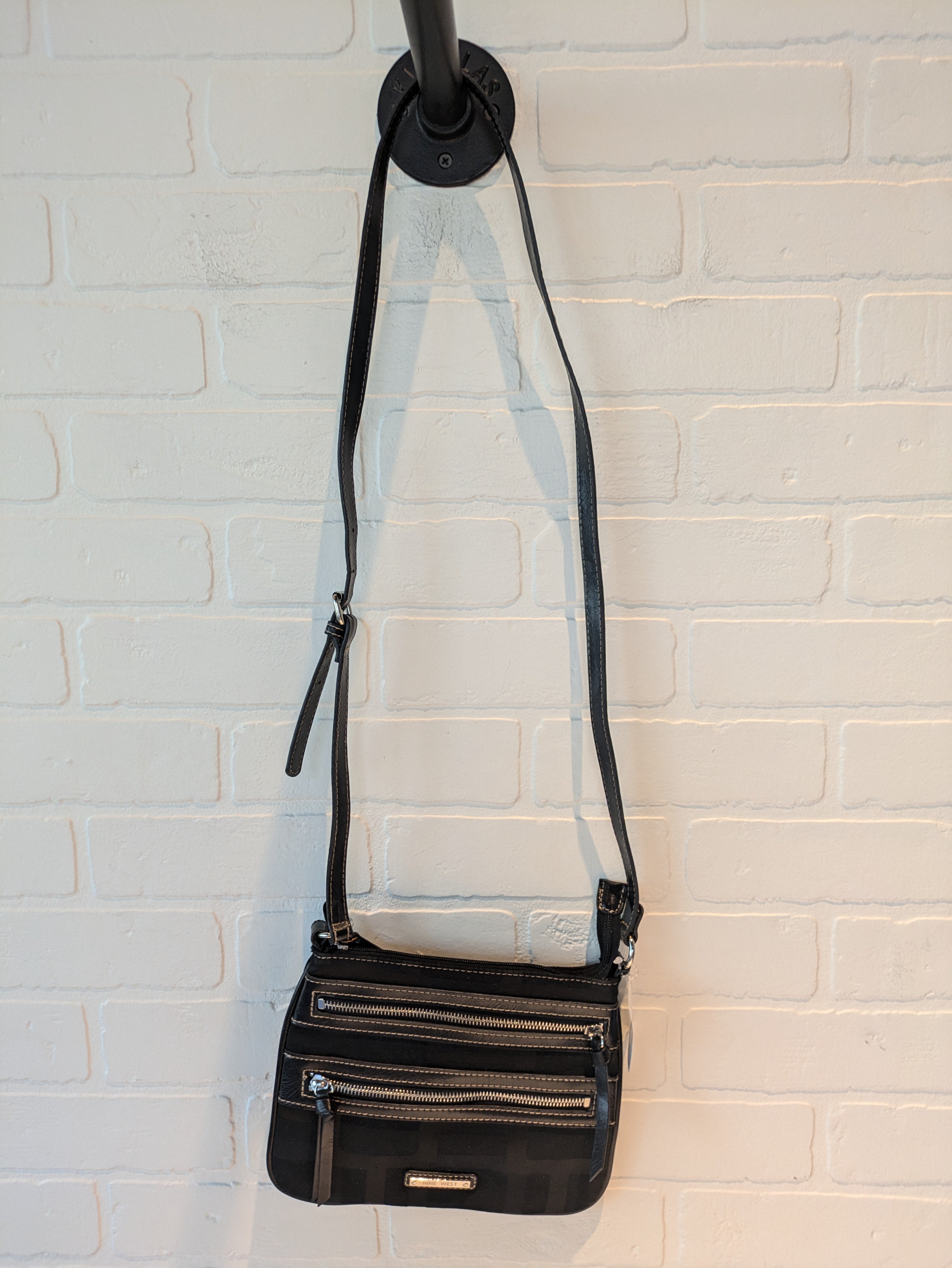 Handbag By Nine West. Size: Small