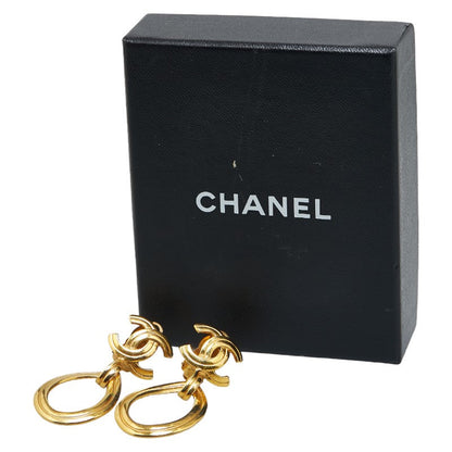 Top Quality Chanel Coco Mark Swing Teardrop Motif Clip-on Earrings Gold Plated