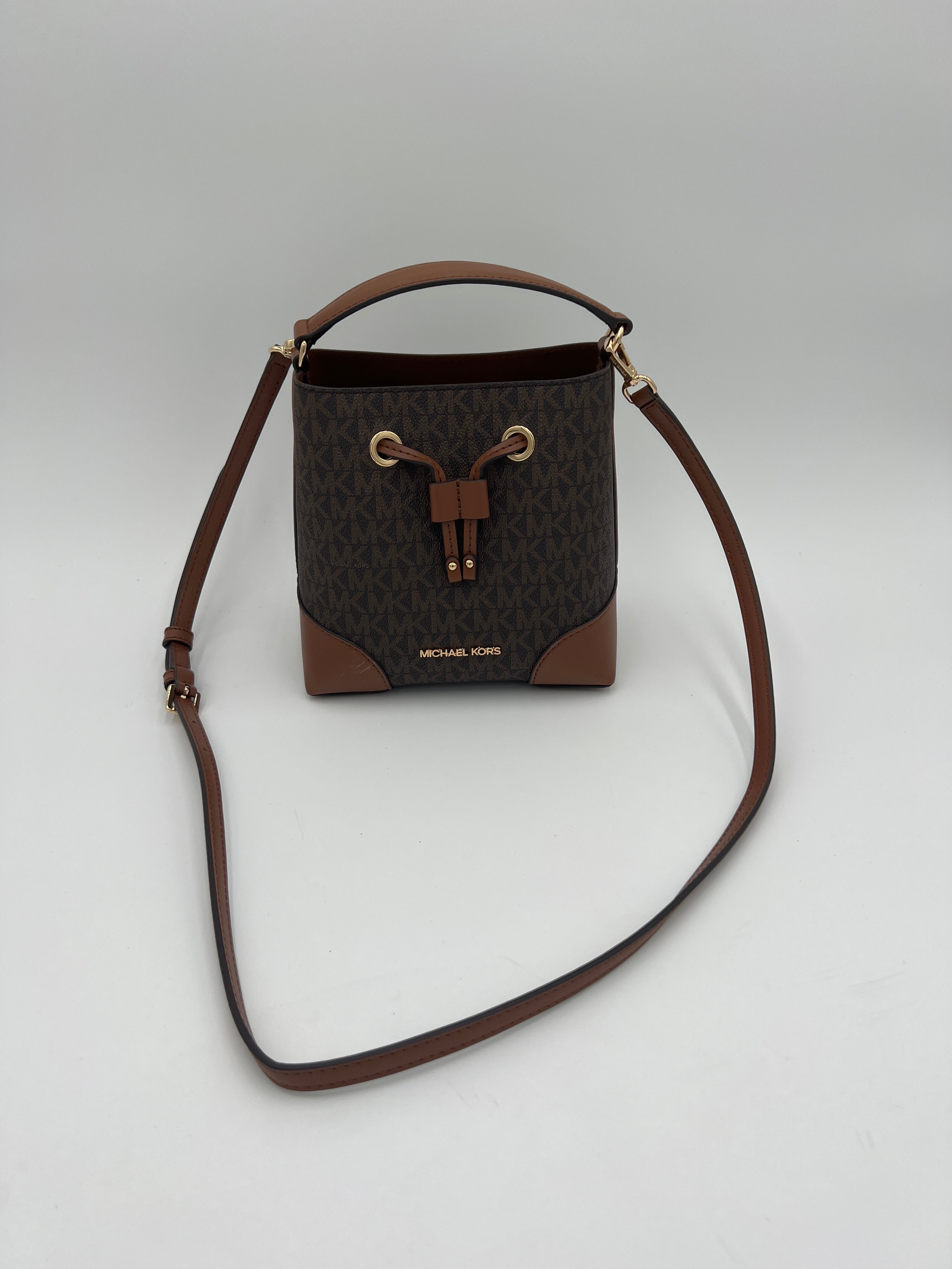 Crossbody Designer By Michael Kors. Size: Small