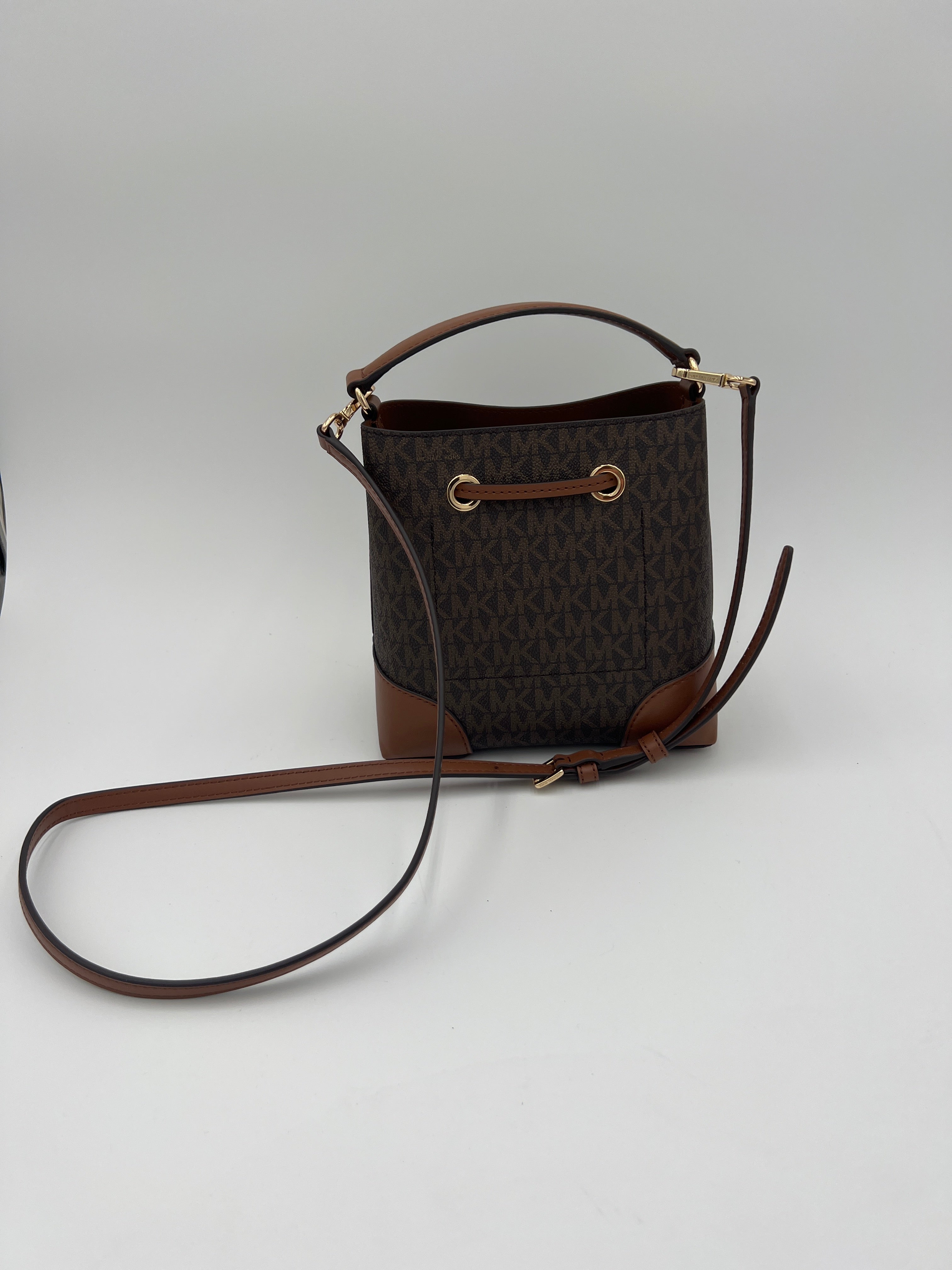 Crossbody Designer By Michael Kors. Size: Small