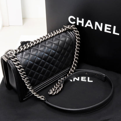 Top Quality Chanel Boy Chain Shoulder Bag Lambskin Black A67086