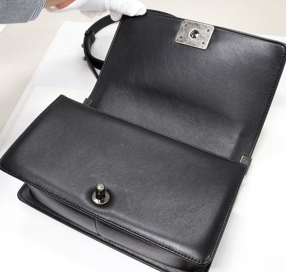 Top Quality Chanel Boy Chain Shoulder Bag Lambskin Black A67086