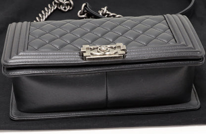 Top Quality Chanel Boy Chain Shoulder Bag Lambskin Black A67086