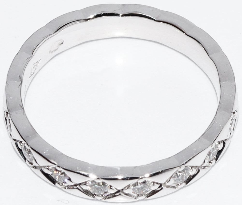 Top Quality Chanel K18WG Diamond Coco Crush Ring J11871