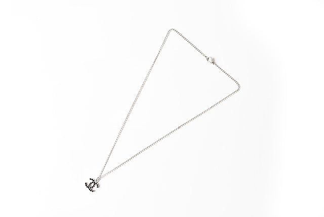Top Quality Chanel Necklace/Pendant. Metal. Rhinestone. Black/Silver. New