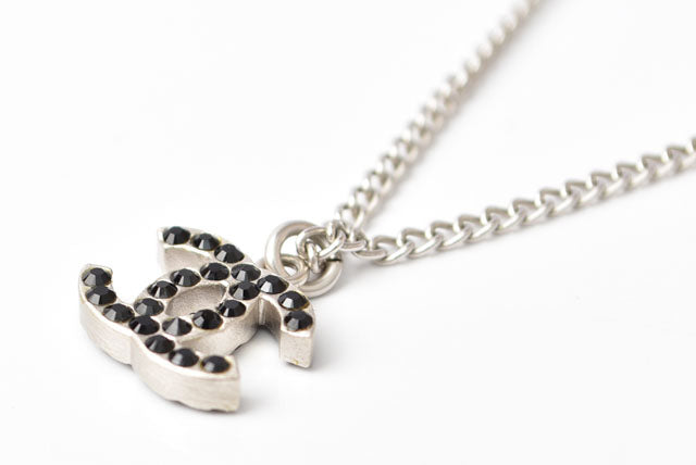 Top Quality Chanel Necklace/Pendant. Metal. Rhinestone. Black/Silver. New