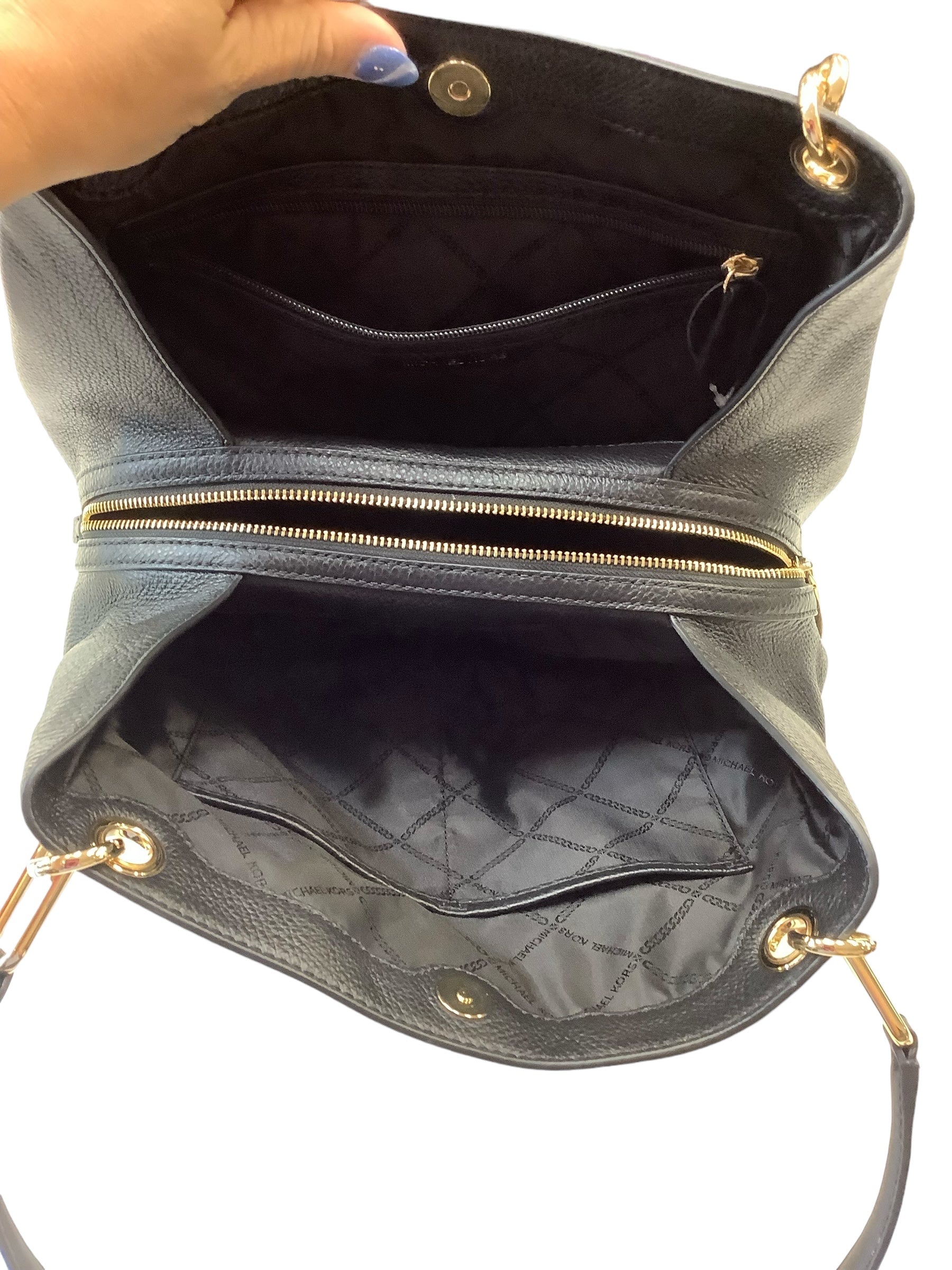 Handbag Designer Michael Kors. Size Large