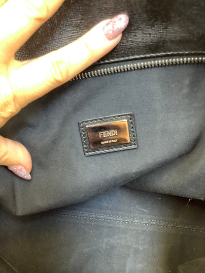 Handbag Luxury Designer By Fendi. Size: Large