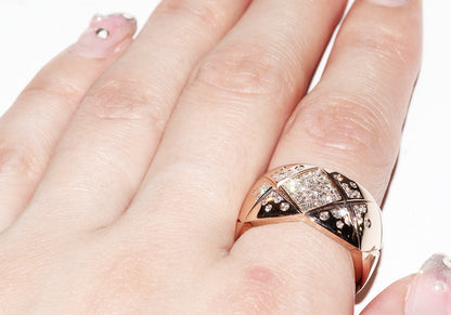 Top Quality Chanel K18 Beige Gold Diamond Coco Crush Ring