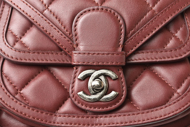 Top Quality Chanel Lambskin Chain Shoulder Saddle Bag