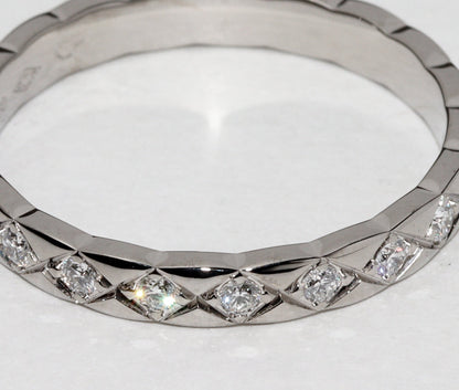 Top Quality Chanel K18WG Diamond Coco Crush Ring Mini Model J11871