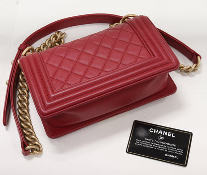 Top Quality Chanel Boy Chain Shoulder Bag Lambskin Red A67085