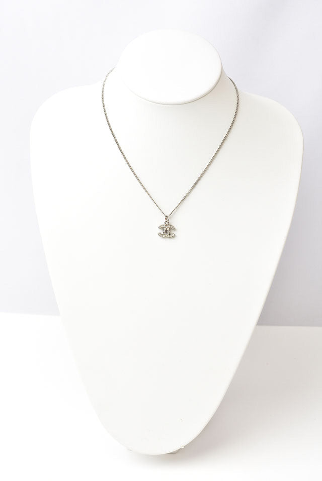 Top Quality Chanel Necklace/Pendant Coco Mark CC Rhinestone Silver/White