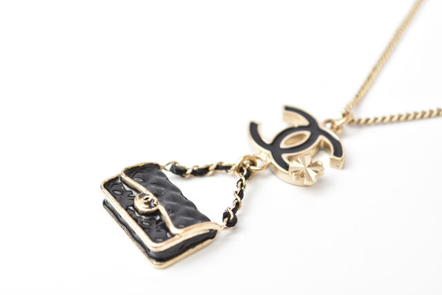 Top Quality Chanel Necklace/Pendant Coco Mark Clover Motif Gold/Black