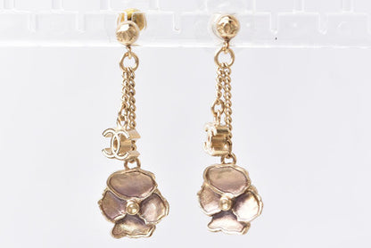 Top Quality Chanel Logo CC Camellia Swing Gold Earrings