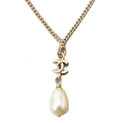 Top Quality Chanel Coco Mark Pearl Motif Necklace Pendant