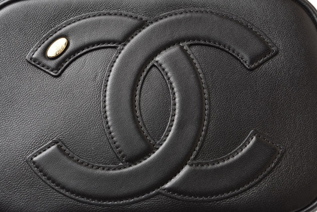 Top Quality Chanel Leather Belt Bag Chain Pouch