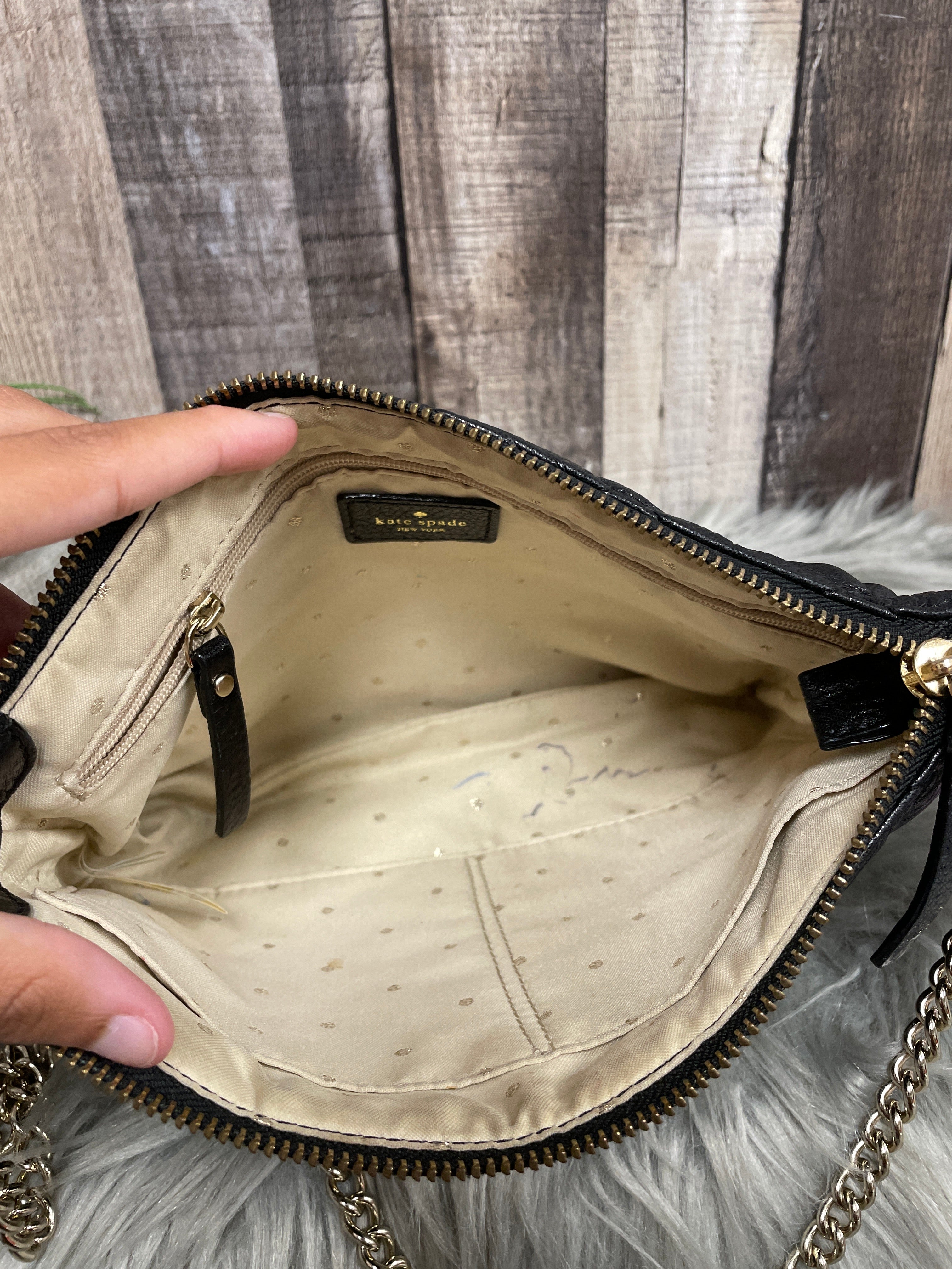 Crossbody Designer Kate Spade. Size Medium
