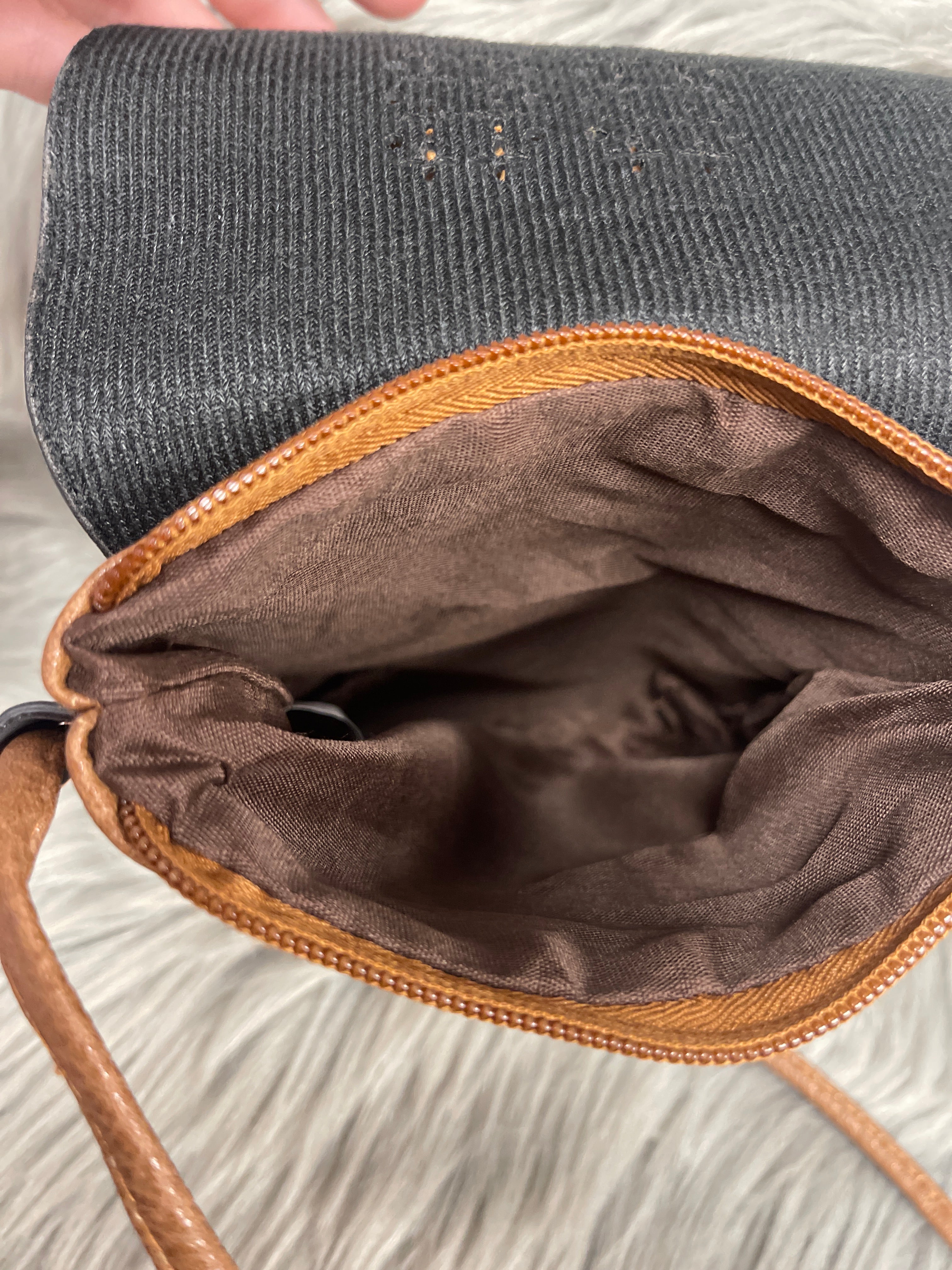 Crossbody By Universal Thread. Size: Small