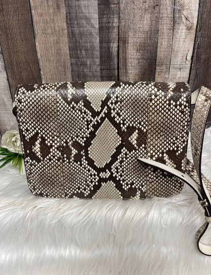 Crossbody Luxury Designer Gucci. Size Medium