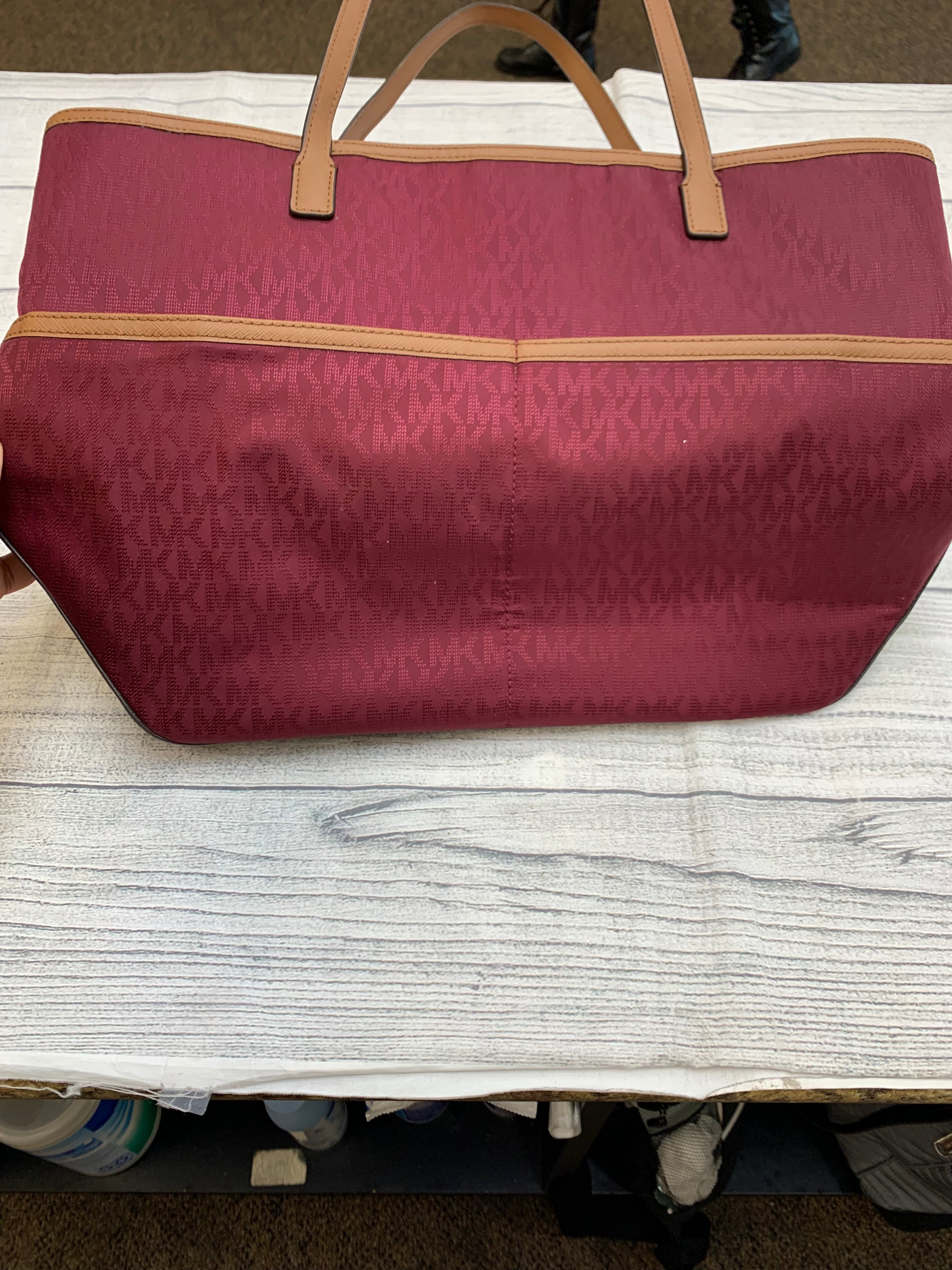 Handbag Michael Kors. Size Large
