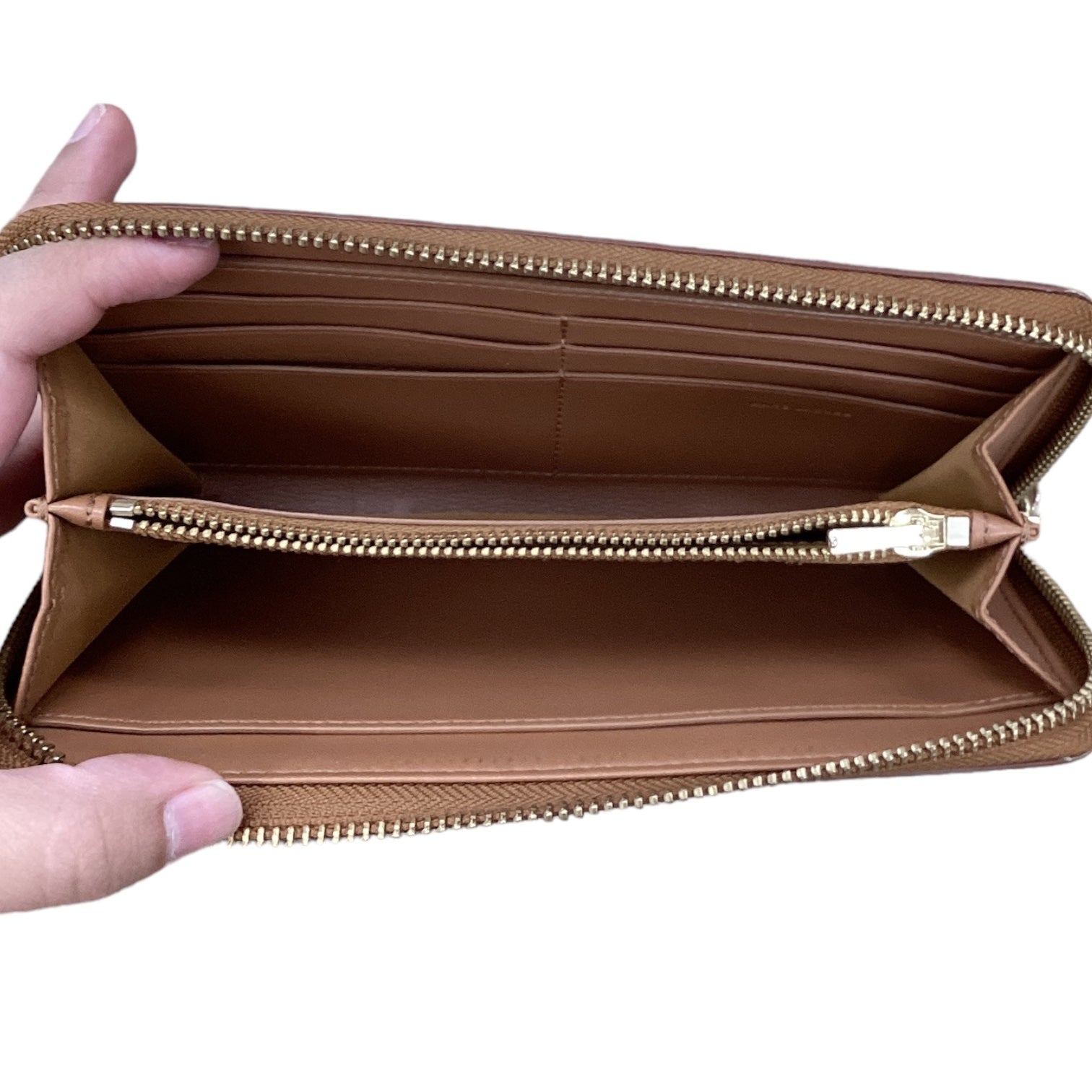 Wallet By Marc By Marc Jacobs. Size: Large