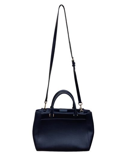 Handbag Designer Michael Kors. Size Medium