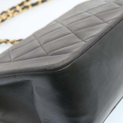 Top Quality Chanel Chain Turn Lock Diana Matelasse Shoulder Bag Lamb Skin Black Auth 28470A