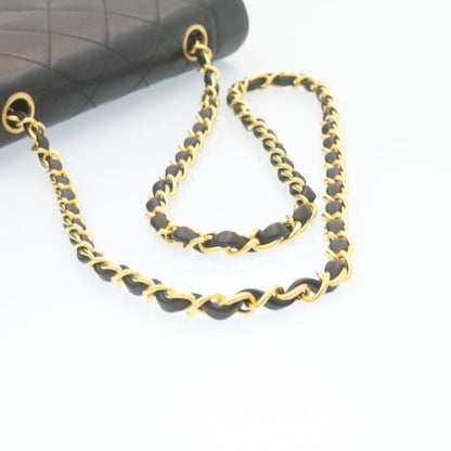 Top Quality Chanel Chain Turn Lock Diana Matelasse Shoulder Bag Lamb Skin Black Auth 28643A