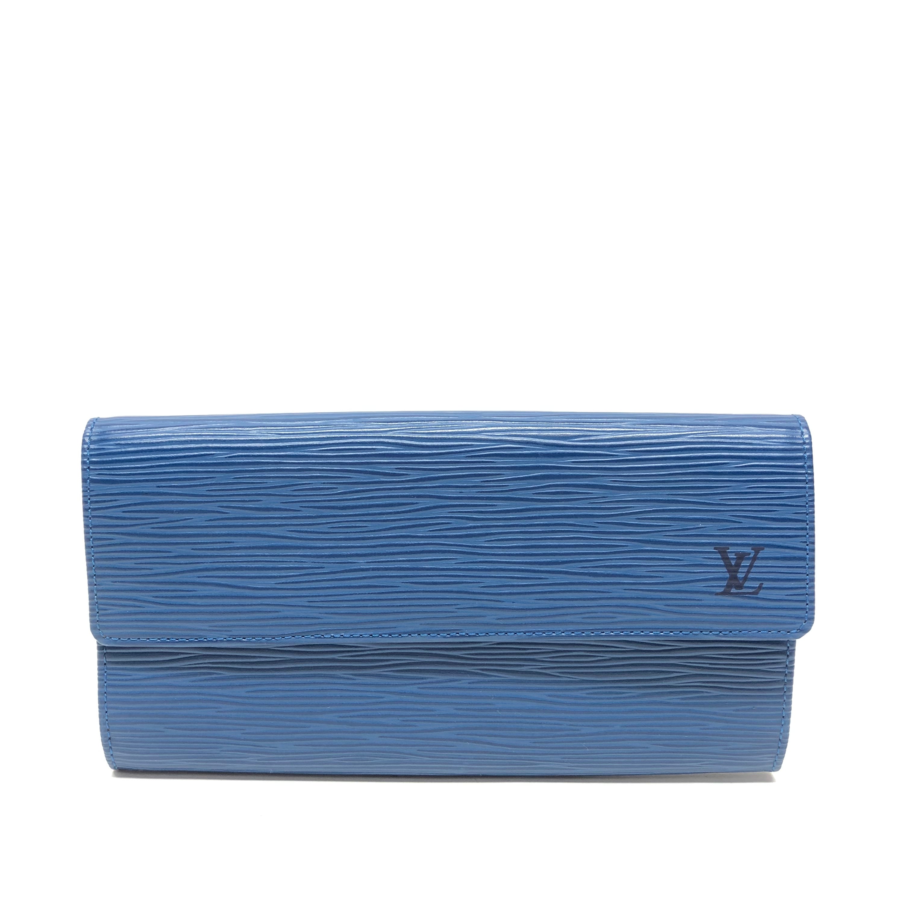 Wallet Luxury Designer By Louis Vuitton. Size: Large