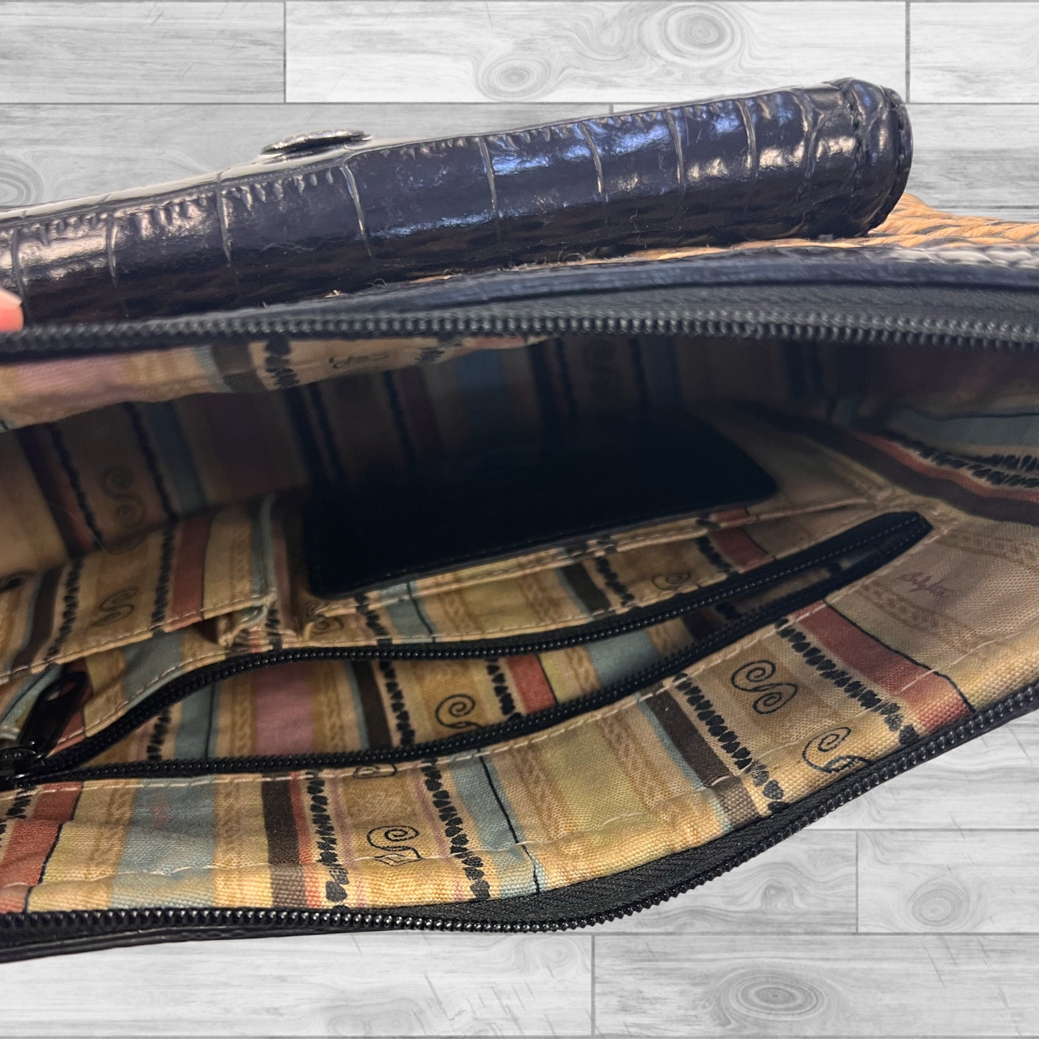 Handbag Designer Brighton. Size Medium