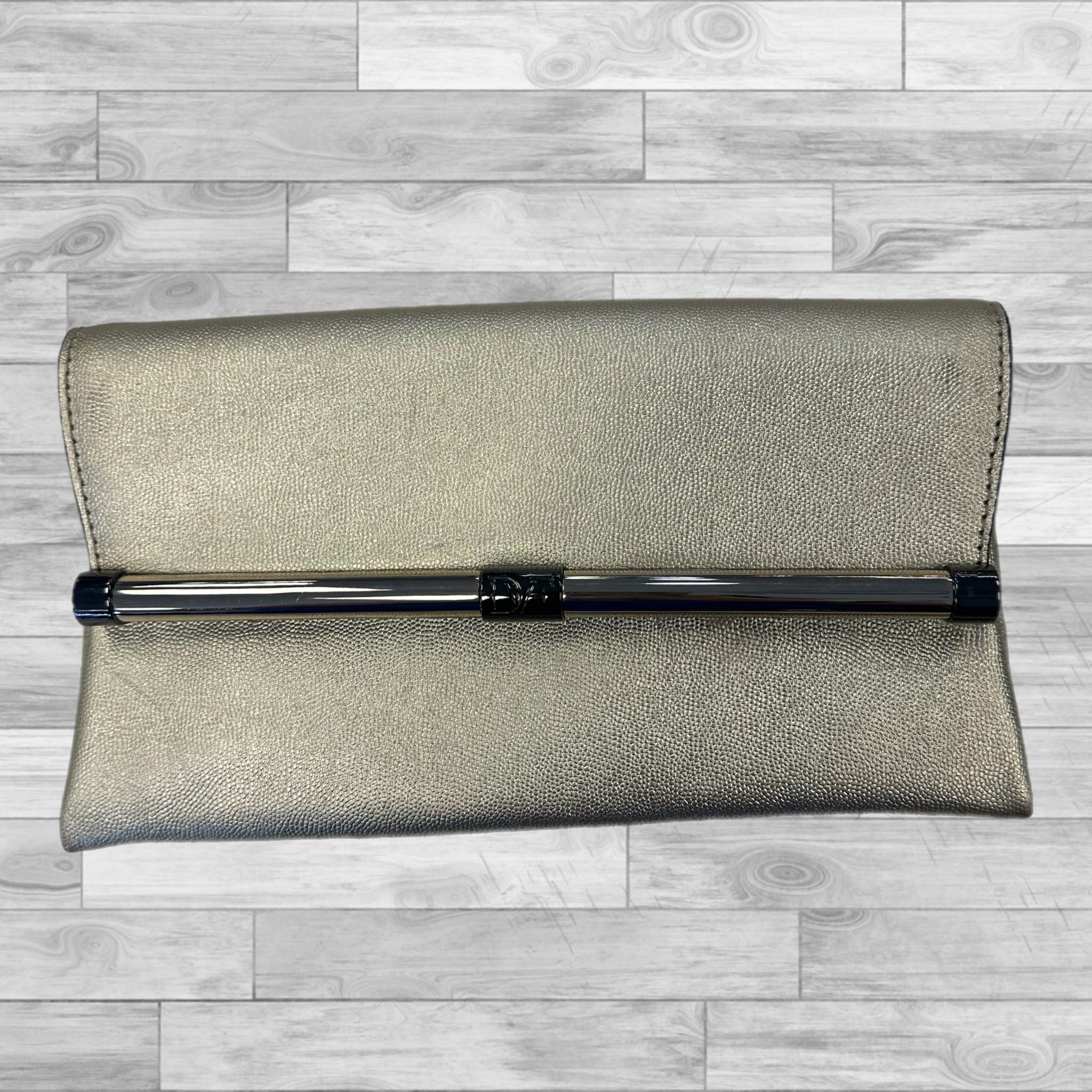 Clutch Diane Von Furstenberg. Size Medium
