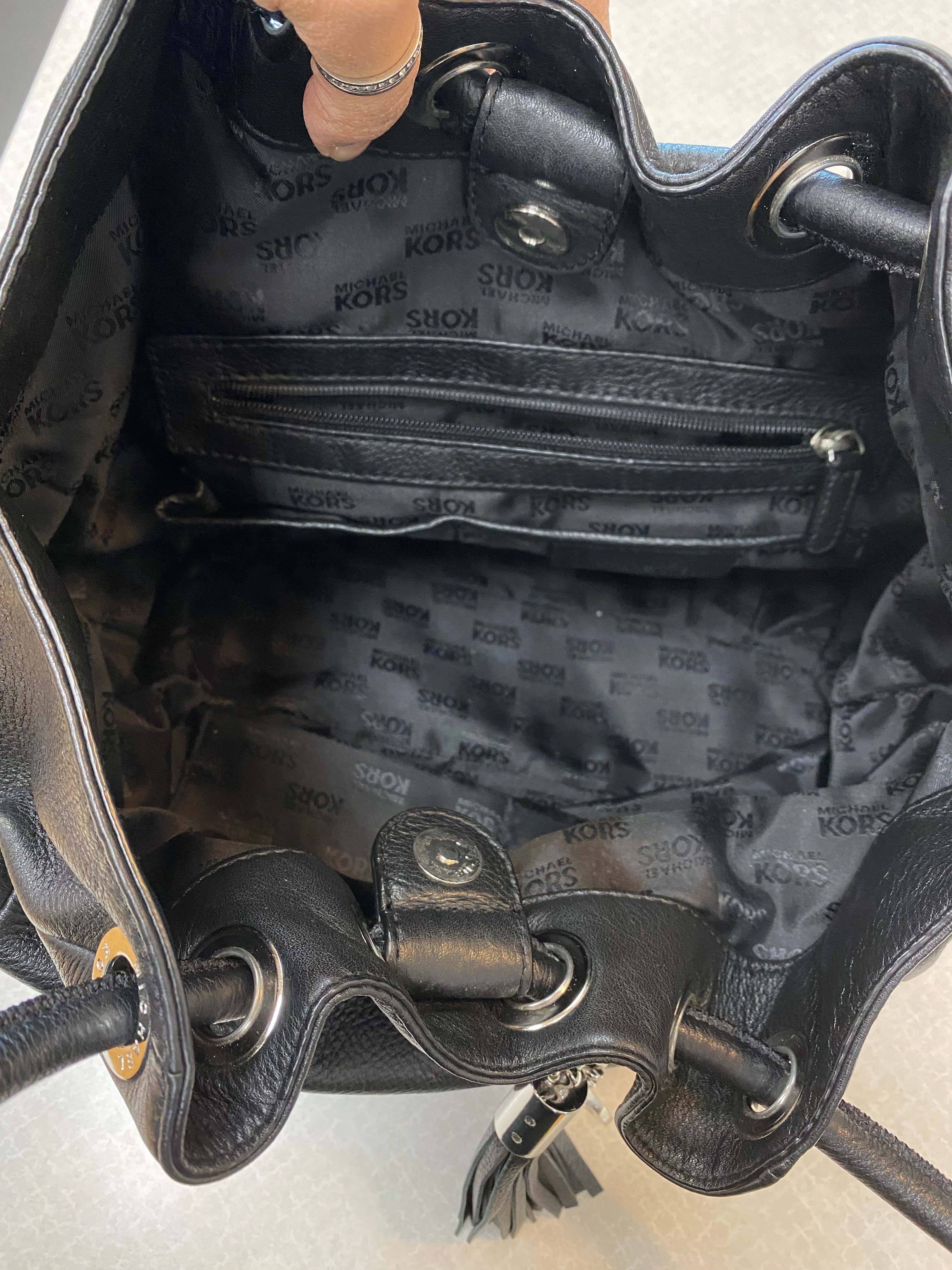 Handbag Designer Michael Kors. Size Medium