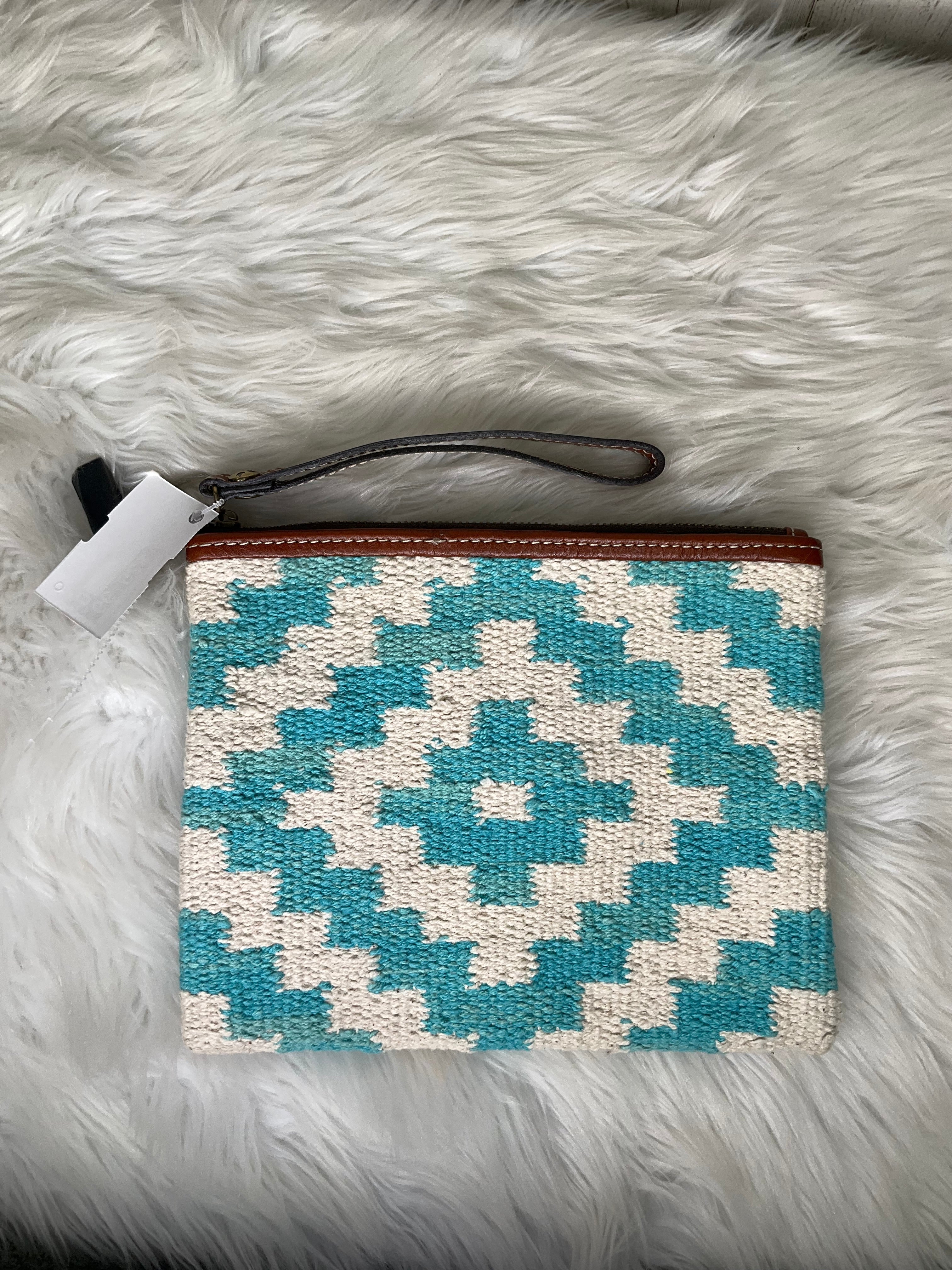 Wristlet Designer Patricia Nash. Size Medium