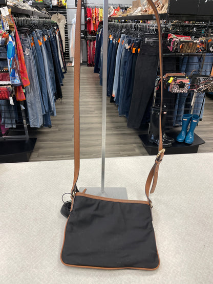 Crossbody Designer Michael Kors. Size Medium