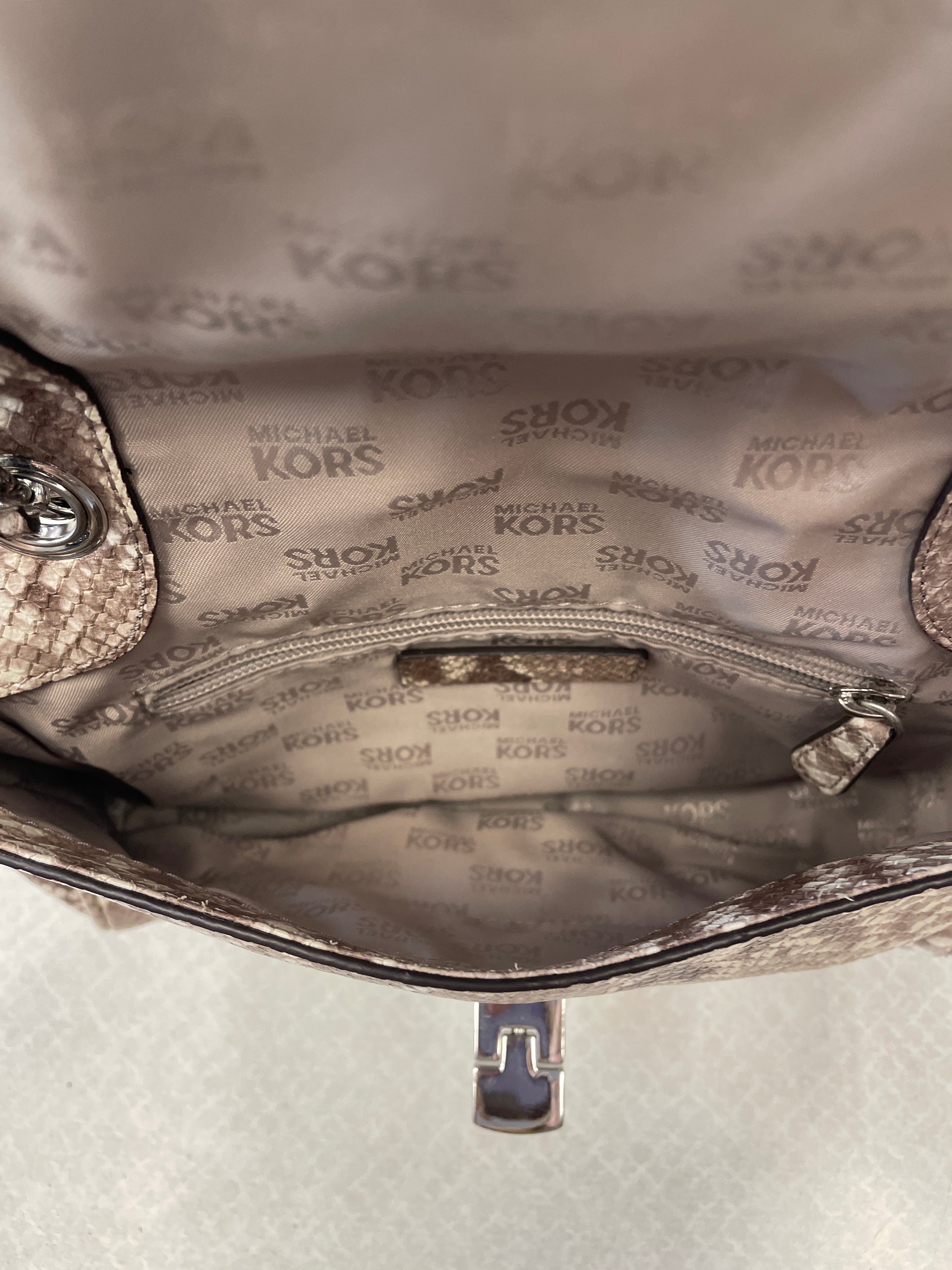 Handbag Designer By Michael Kors. Size: Small