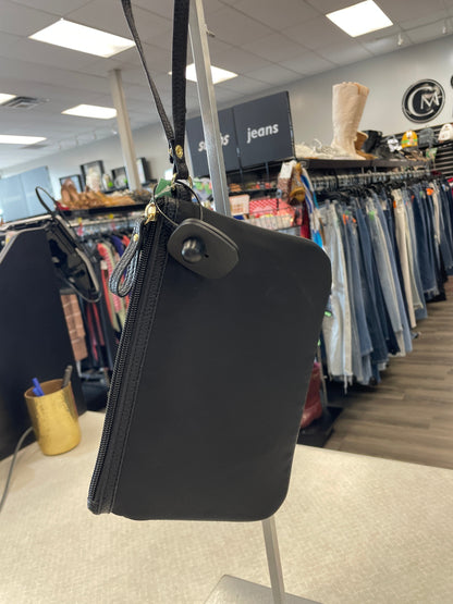 Wristlet By Laundry. Size: Medium