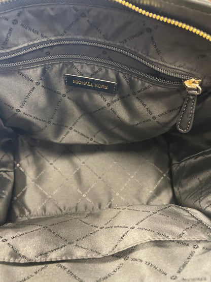 Handbag Designer By Michael Kors. Size: Medium