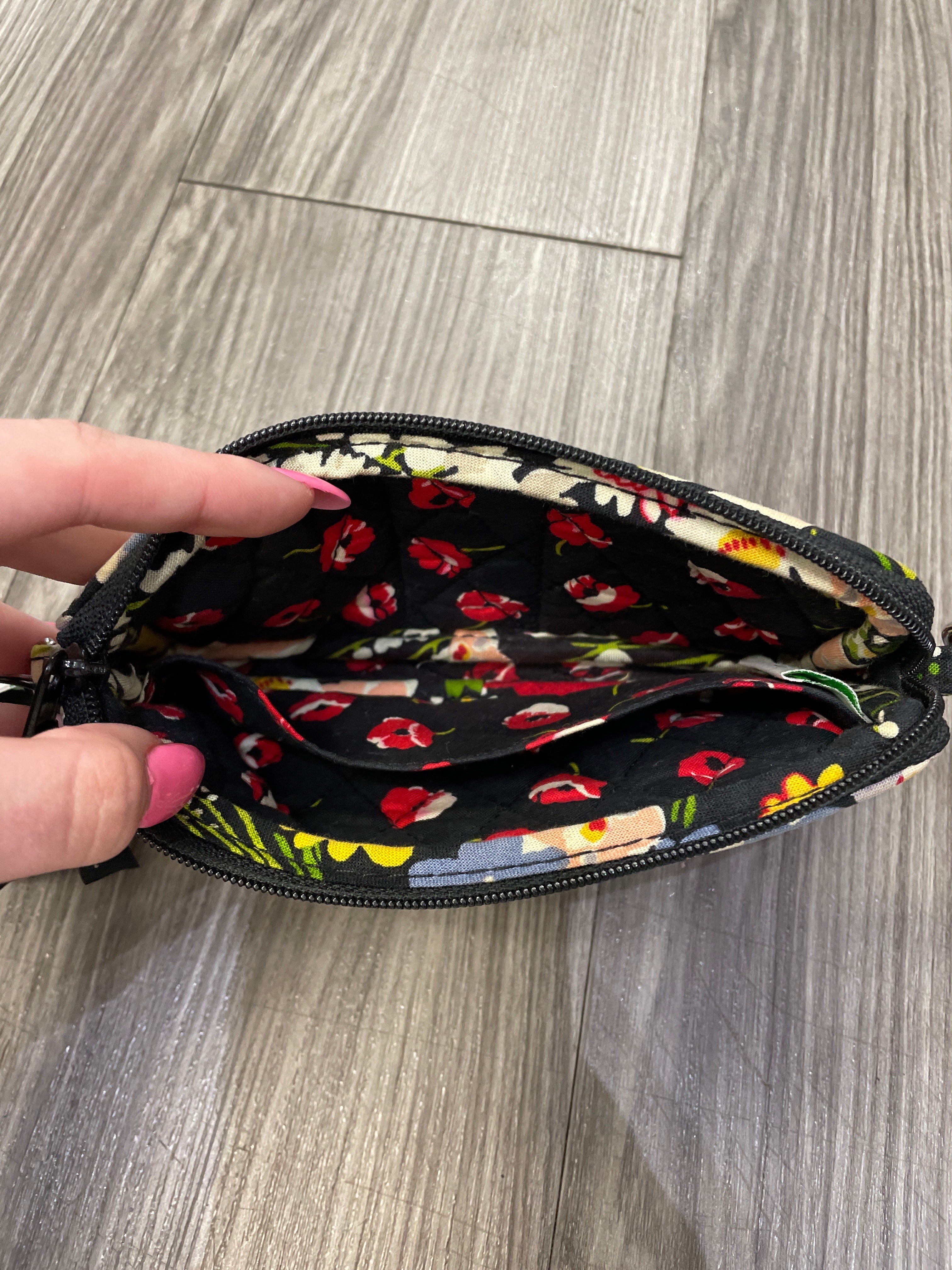 Clutch Vera Bradley. Size Small