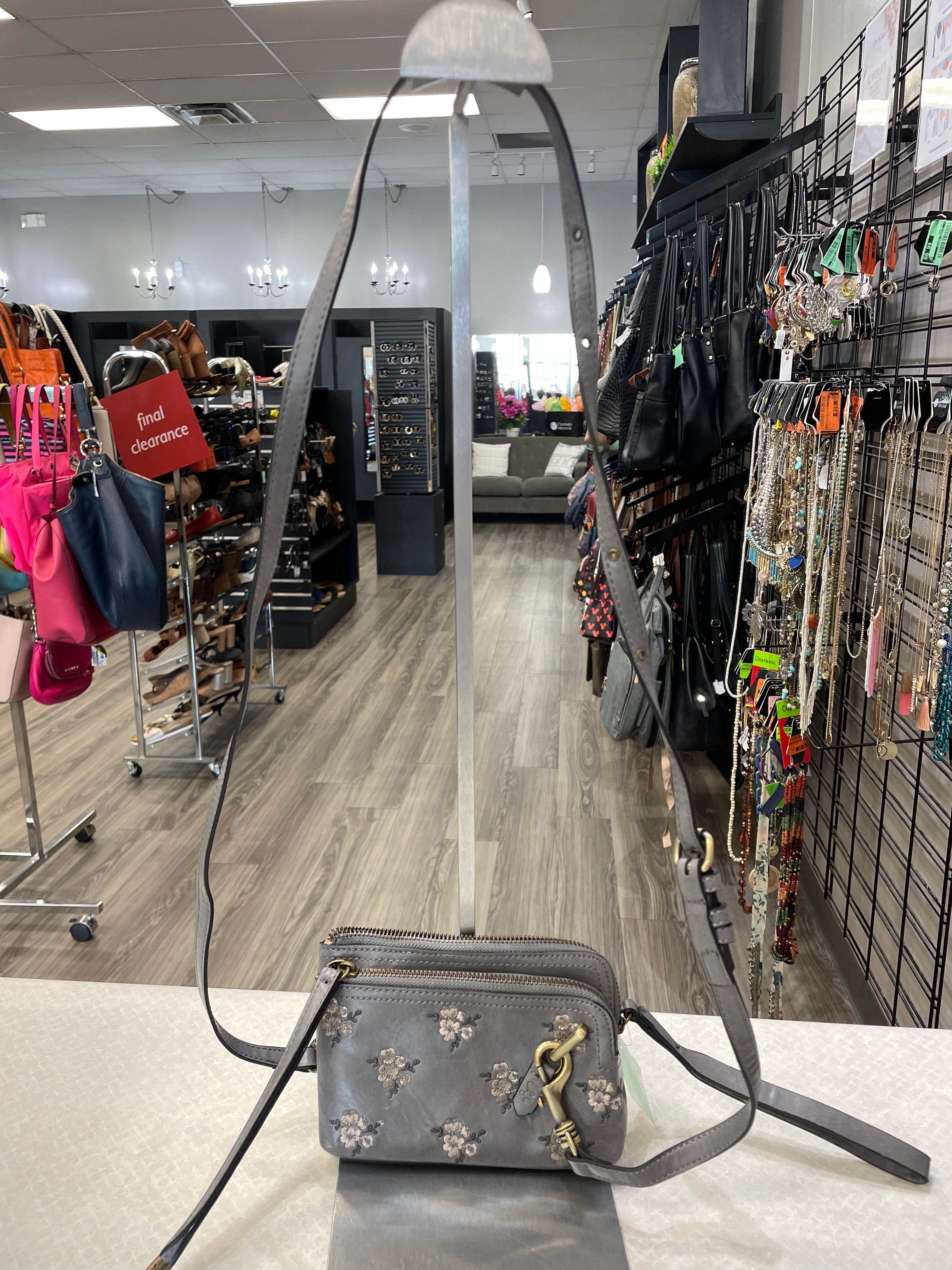 Crossbody Designer Clothes Mentor. Size Small
