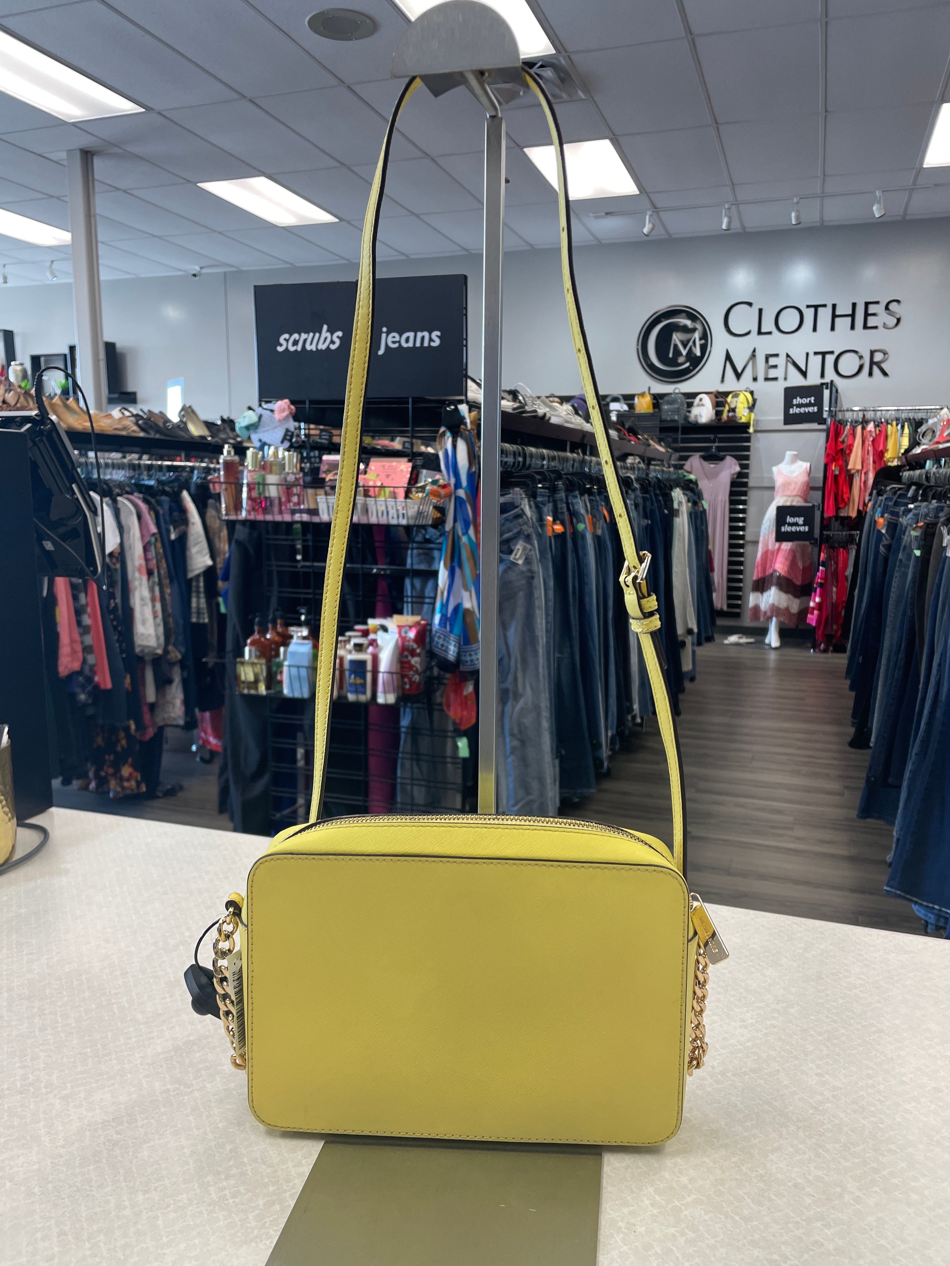 Crossbody Designer Michael Kors. Size Small