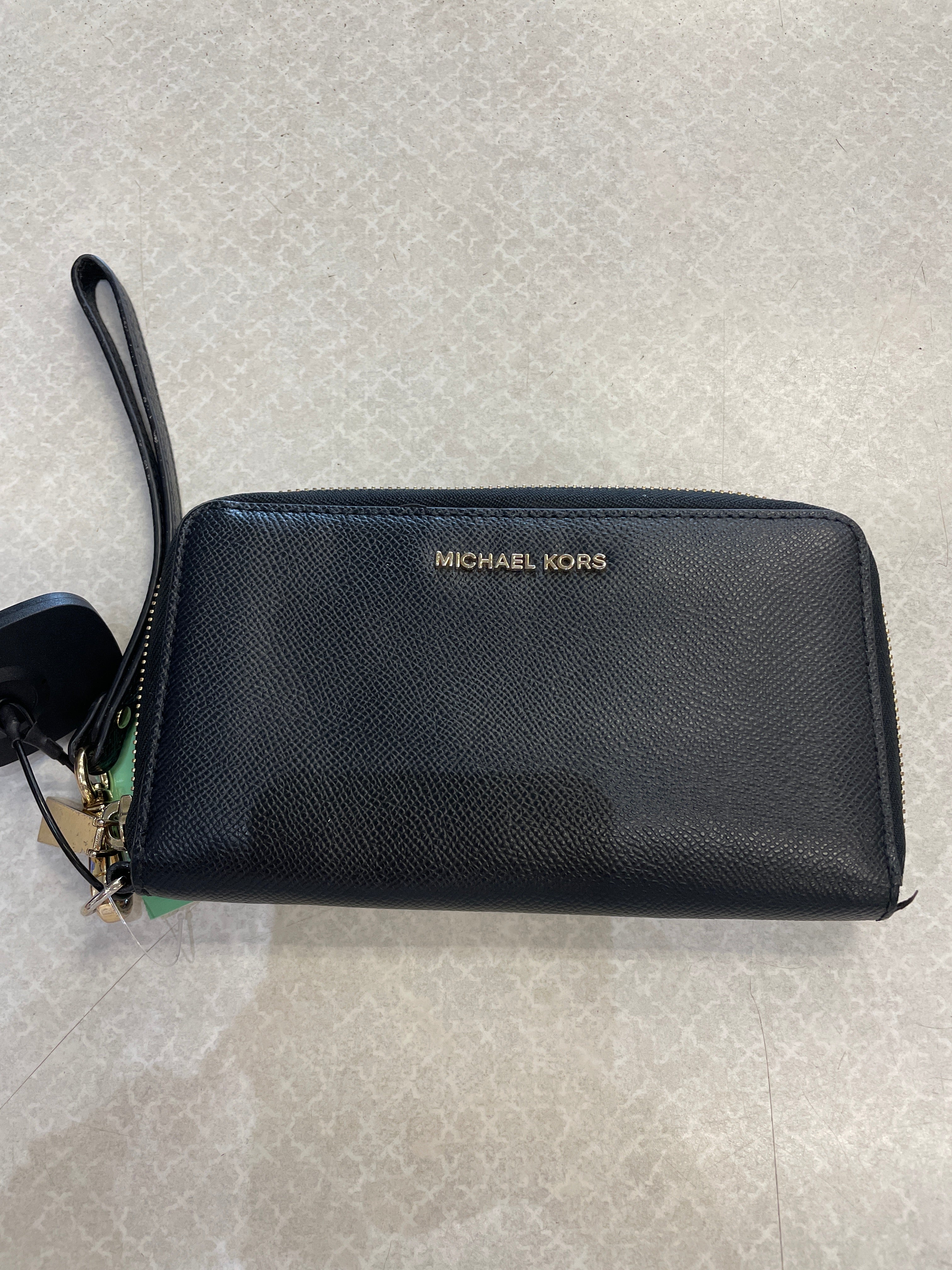 Wallet Designer By Michael Kors. Size: Medium