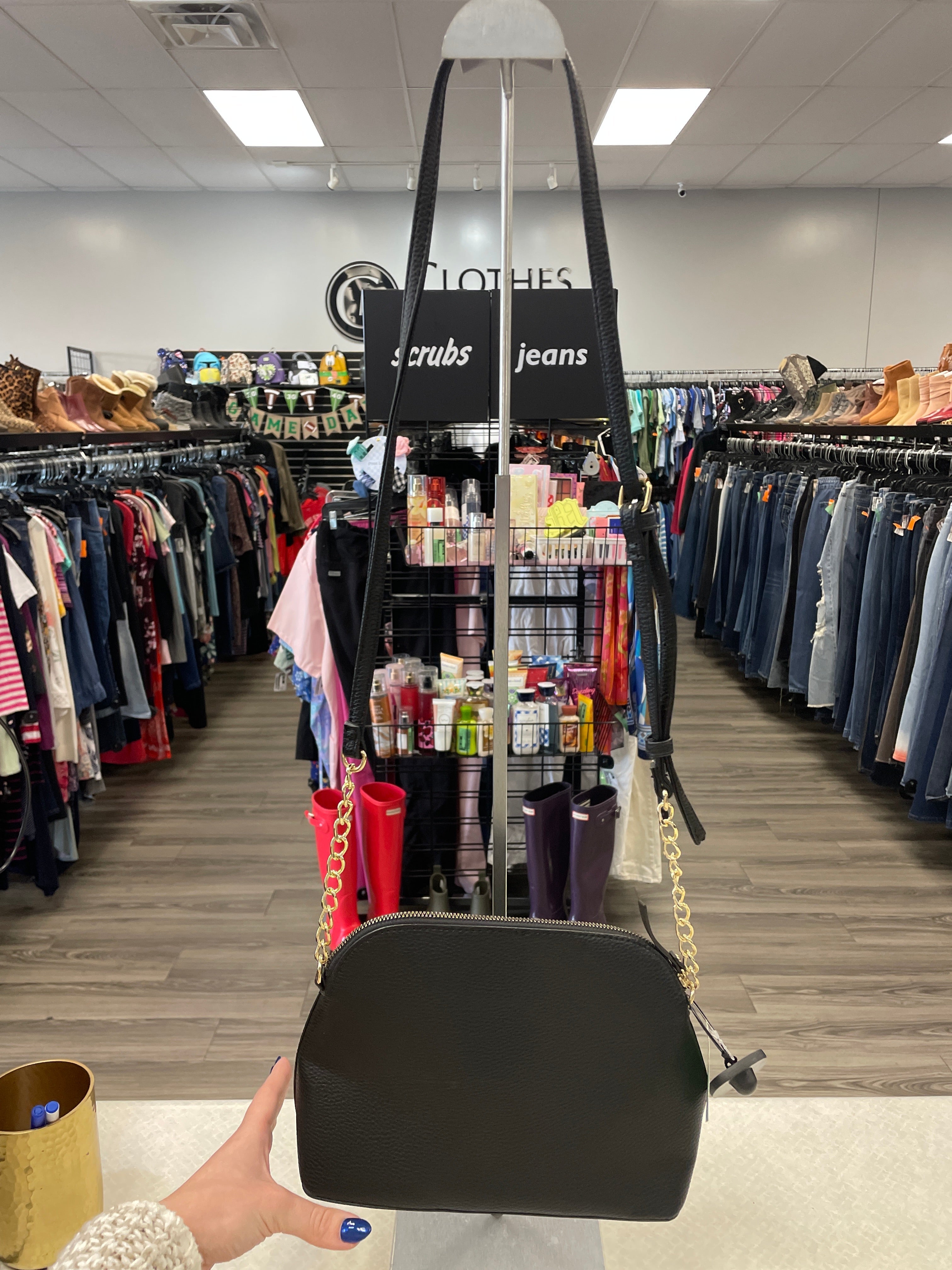 Crossbody Designer By Nanette Lepore. Size: Medium