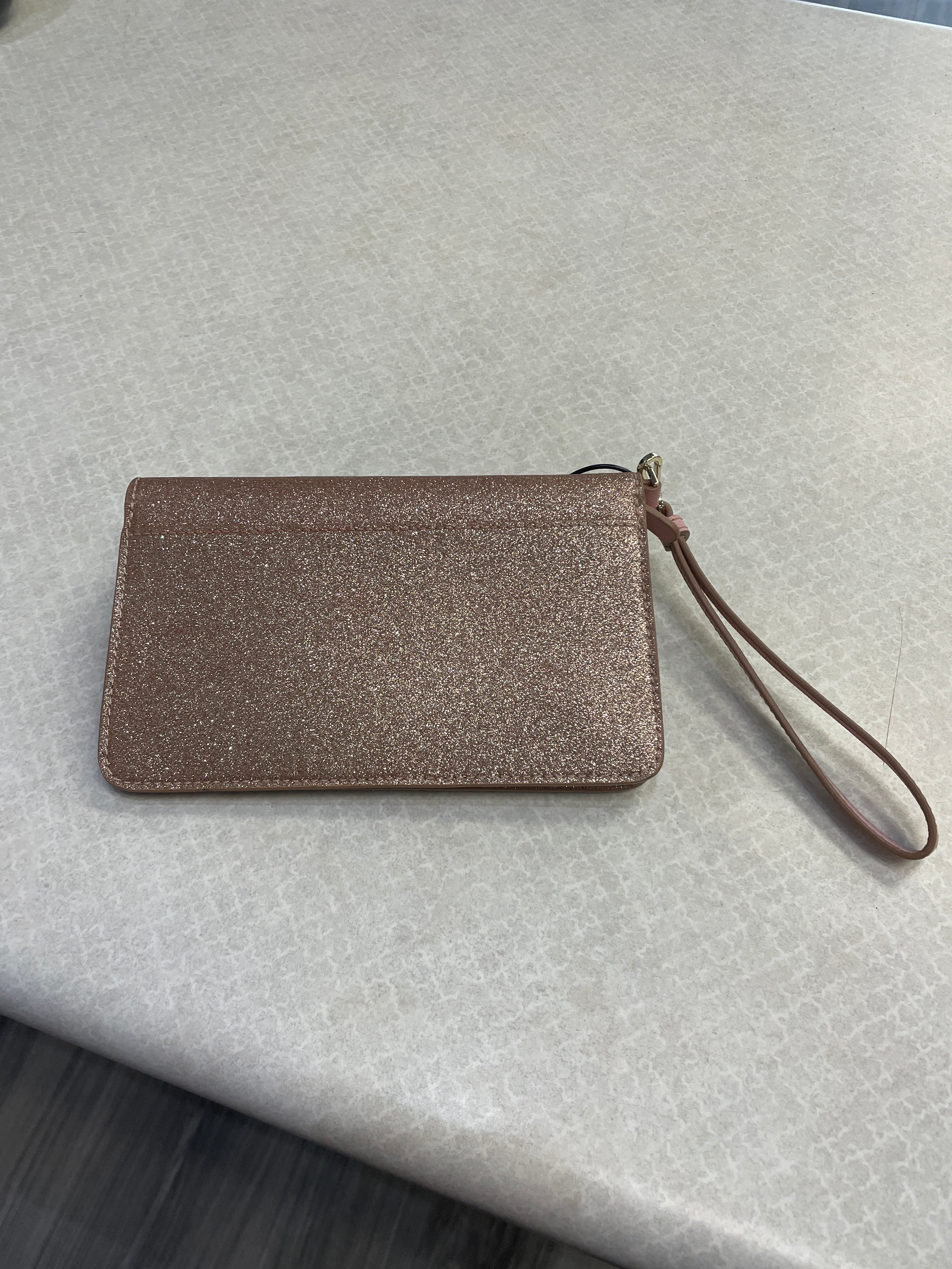 Wristlet Designer By Kate Spade. Size: Medium